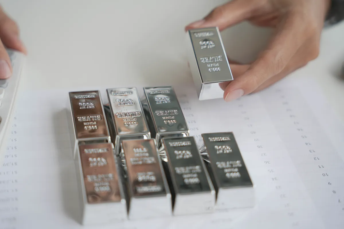 900 Platinum hallmark stamp on jewelry — close-up identification photo