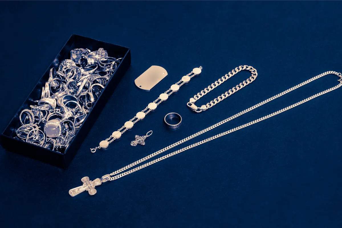 James Avery jewelry with hallmarks and maker's marks — identification guide