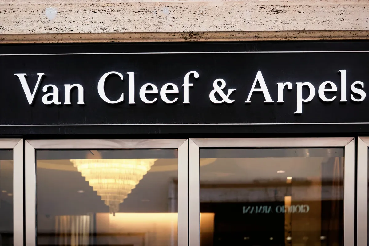 Van Cleef & Arpels jewelry with hallmarks and maker's marks — identification guide